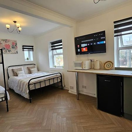 Newly Renovated Studios & Ensuite Rooms! - Camberwell Londres Exterior foto